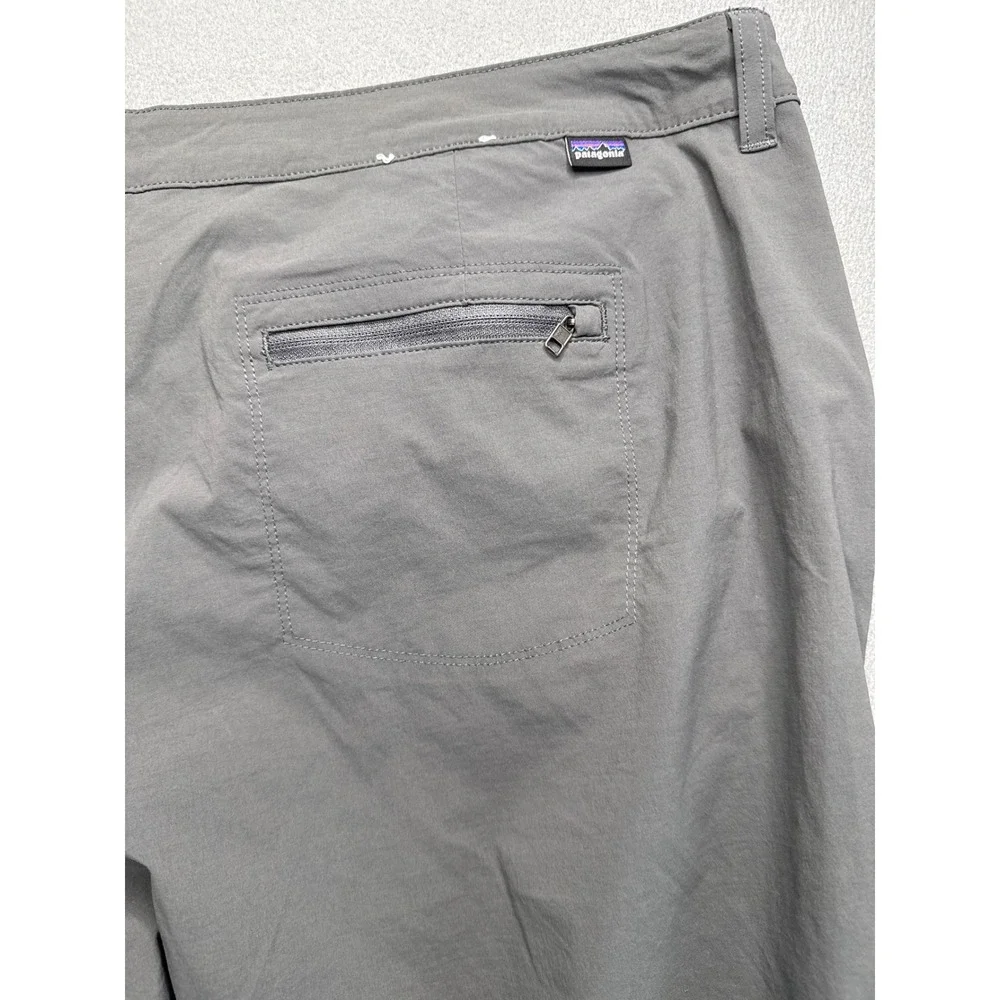 Patagonia Pants Women 22 Gray Quandary Hiking Outdoor‎ Straight Leg Stretch FGE